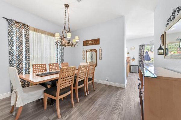Superior At Lakes Of Laguna, 4442 Onega Cir, West Palm Beach, Florida 33409, image 3