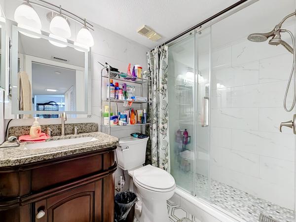 Lakes Of Carriage Hills, 4970 E Sabal Palm Blvd #412, Tamarac, Florida 33319, image 3
