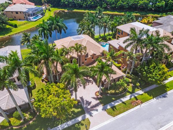 Versailles At Wellington, 10538 Versailles Blvd, Wellington, Florida 33449, image 3
