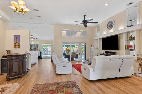 Eagleton Lakes, 348 Eagleton Golf Dr, Palm Beach Gardens, Florida 33418, image 2