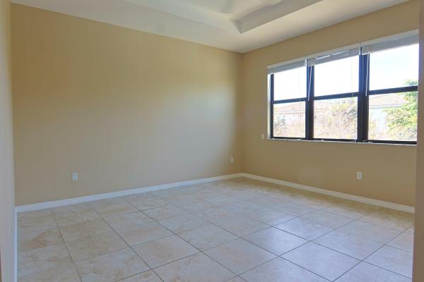634 NE 193rd Ter, Unincorporated Dade County, Florida 33179, image 2