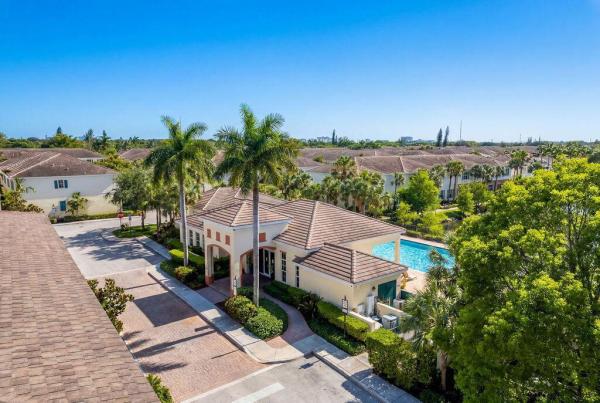 Orchid Grove, 259 SW 7th St, Pompano Beach, Florida 33060, image 1
