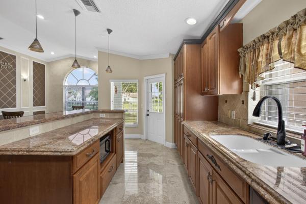 Villages Of Woodlake, 243 Wedgewood Cir, Greenacres, Florida 33463, image 3