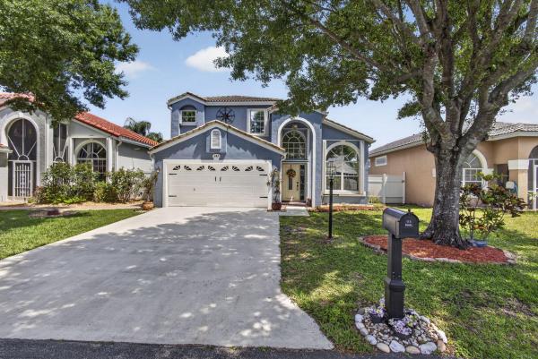 Villages Of Woodlake, 243 Wedgewood Cir, Greenacres, Florida 33463, image 1