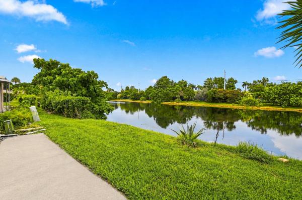Boca Lakes, 8829 Bella Vista Dr #282, Boca Raton, Florida 33433, image 3