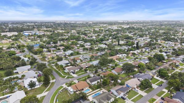 Sky Lake, 1127 NW 9th St, Boynton Beach, Florida 33426, image 1