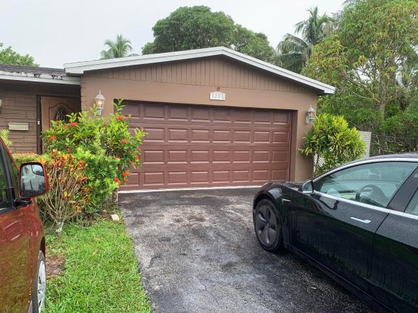 Oriole Estates, 3296 NW 41st St, Lauderdale Lakes, Florida 33309, image 3