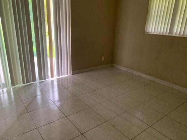 Oriole Estates, 3296 NW 41st St, Lauderdale Lakes, Florida 33309, image 1