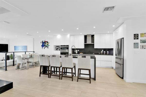 Boca Cove, 1035 Boca Cove Ln, Highland Beach, Florida 33487, image 2