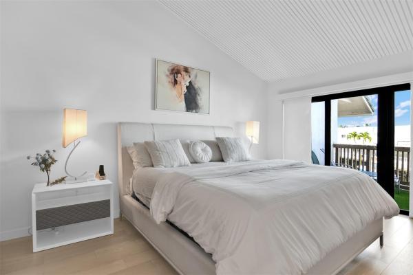 Boca Cove, 1035 Boca Cove Ln, Highland Beach, Florida 33487, image 1