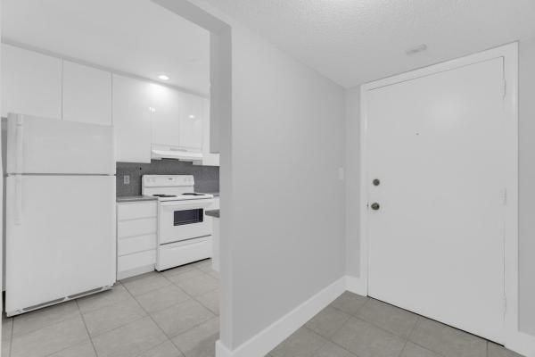 Coronado At Jacaranda, 200 Jacaranda Country Club Dr #3C, Plantation, Florida 33324, image 1
