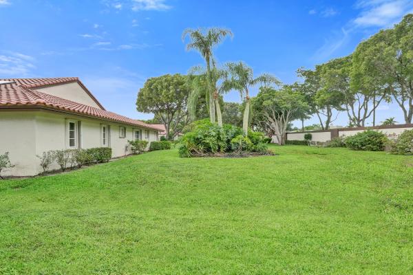 6394 Pointe Pleasant Cir, Delray Beach, Florida 33484, image 1