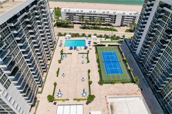Silver Thatch Atlantic Plaza, 531 N Ocean Blvd #1207, Pompano Beach, Florida 33062, image 2