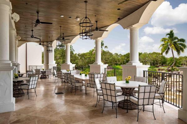 Old Palm Golf Club, 11209 Orange Hibiscus Ln, Palm Beach Gardens, Florida 33418, image 2