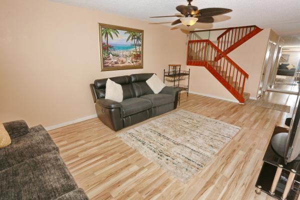 Village Of Sandalwood Lakes, 325 3rd Way, West Palm Beach, Florida 33407, image 3