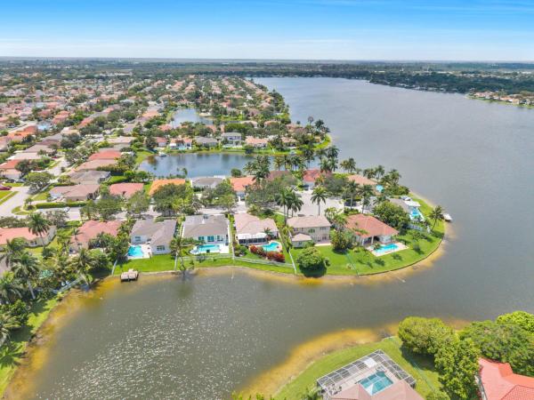 Keystone Lake, 2325 NW 186th Ave, Pembroke Pines, Florida 33029, image 2