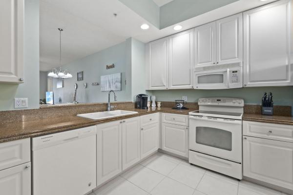 Harbour Isle West, 16 Harbour Isle Drive West Dr #303, Fort Pierce, Florida 34949, image 1