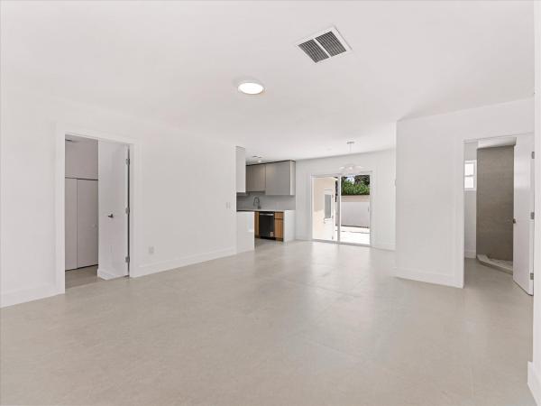 3856 Corrigan Ct, Lake Worth Beach, Florida 33461, image 2