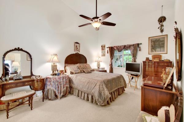 Lighthouse Pointe At Baywinds, 2323 Windjammer Way, West Palm Beach, Florida 33411, image 1
