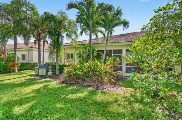 Lighthouse Pointe At Baywinds, 2323 Windjammer Way, West Palm Beach, Florida 33411, image 3