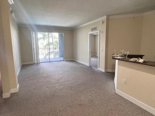 Vizcaya Lakes, 1690 Renaissance Commons Blvd #1522, Boynton Beach, Florida 33426, image 2