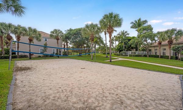 Palmbrooke Townhomes, 4799 Palmbrooke Cir, West Palm Beach, Florida 33417, image 2