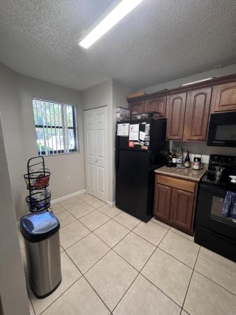 Villas De Venezia, 9957 Nob Hill Pl, Sunrise, Florida 33351, image 2