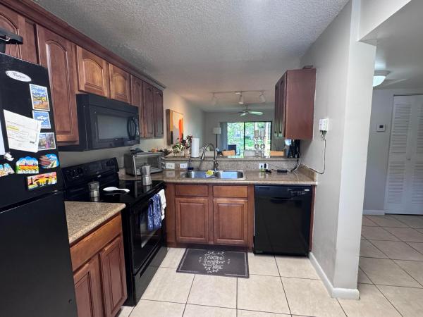 Villas De Venezia, 9957 Nob Hill Pl, Sunrise, Florida 33351, image 3