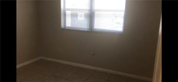 Villas De Venezia, 9957 Nob Hill Pl, Sunrise, Florida 33351, image 2