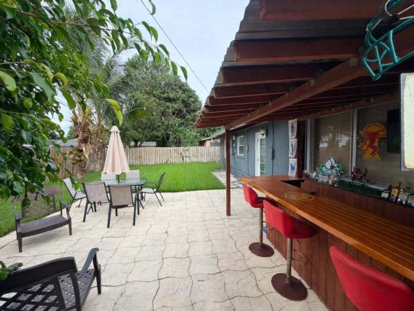 Cresthaven, 1521 NE 32nd Ct, Pompano Beach, Florida 33064, image 1