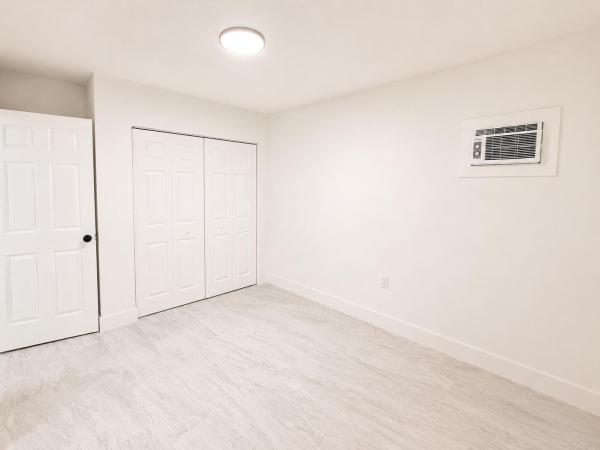 Irene Plaza, 1606 N 14th St, Fort Pierce, Florida 34950, image 3