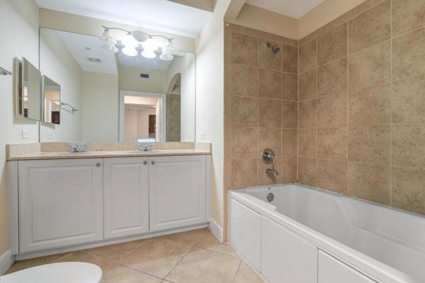 Vizcaya Lakes, 1660 Renaissance Commons Blvd #2407, Boynton Beach, Florida 33426, image 1