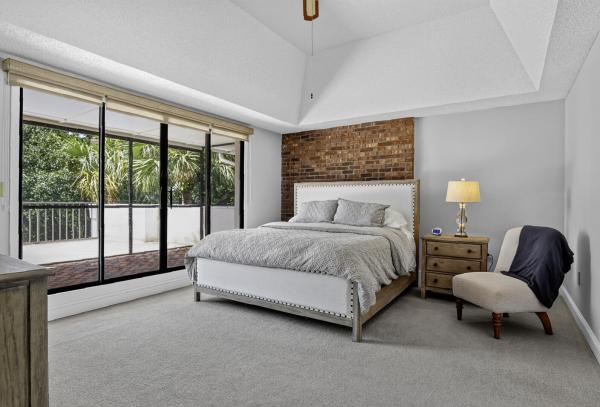 Lakeshore Village Of Meadowood, 3400 Twin Lakes Ter #201, Fort Pierce, Florida 34951, image 1