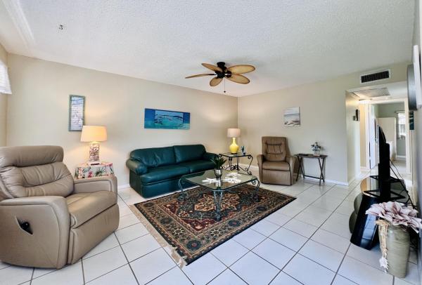 437 Chatham U, West Palm Beach, Florida 33417, image 1