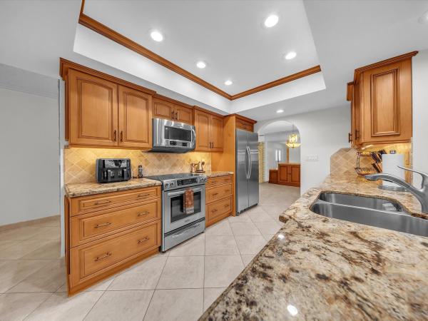 Margate Shores, 6620 NW 23rd St, Margate, Florida 33063, image 2