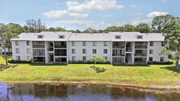 3630 Alder Dr #E2, West Palm Beach, Florida 33417, image 1