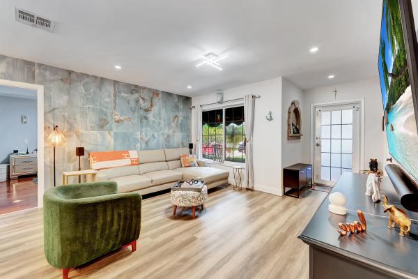 Tropic Palms, 661 Eagle Cir, Delray Beach, Florida 33444, image 2