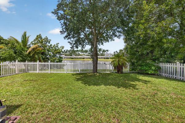 Wyndham, 1204 Oakwater Dr, Royal Palm Beach, Florida 33411, image 1