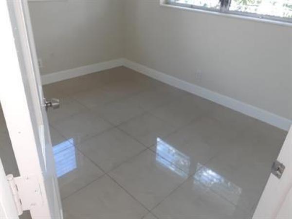 Fairlawn, 223 SE 14th Pl, Deerfield Beach, Florida 33441, image 2