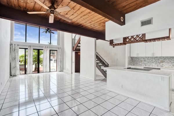731 E Coco Plum Cir #4, Plantation, Florida 33324, image 1