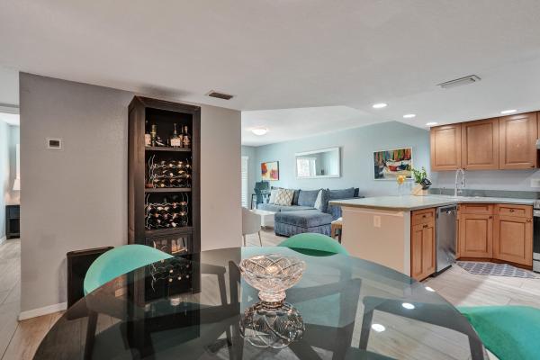 River Manor, 3004 NE 5th Ter #107-C, Wilton Manors, Florida 33334, image 3