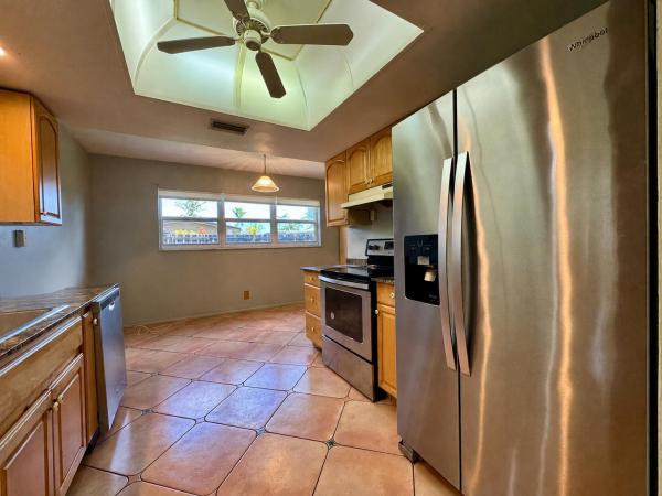 Royal Palm Isles, 1785 NW 39th Pl, Oakland Park, Florida 33309, image 2