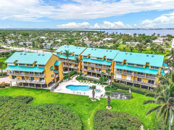Beach Villas On Hutchinson Island, 1550 S Ocean Dr #15, Fort Pierce, Florida 34949, image 2
