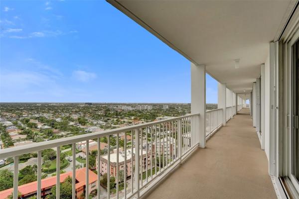 Plaza East, 4300 N Ocean Blvd #PH-B, Fort Lauderdale, Florida 33308, image 3
