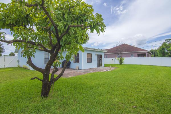 Bayshore Heights, 1842 SE Carvalho St, Port St. Lucie, Florida 34983, image 3