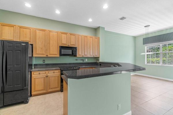 PGA Commons, 526 Commons Dr, Palm Beach Gardens, Florida 33418, image 1