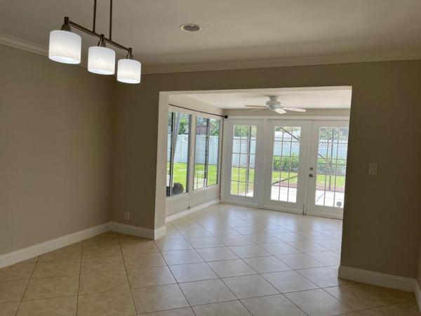 Boca Raton Square, 1288 SW 7th St, Boca Raton, Florida 33486, image 3
