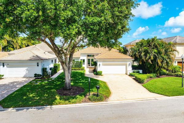Frenchman's Creek Beach & Country Club, 13392 Provence Dr, Palm Beach Gardens, Florida 33410, image 1