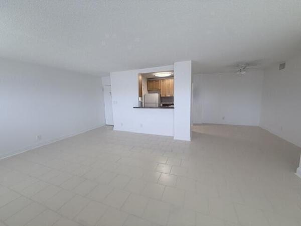Horizon House, 2555 NE 11th St #402, Fort Lauderdale, Florida 33304, image 1