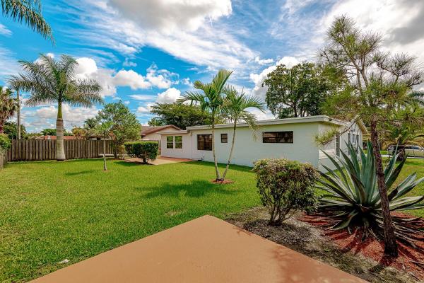Coral Gate, 2831 NW 51st Ter, Margate, Florida 33063, image 2